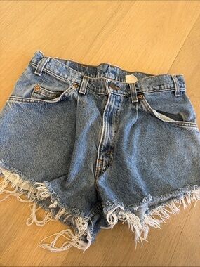 Levi's Vintage Frayed Hem Jean Shorts 32